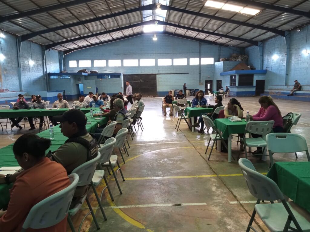 Asistencia a Reunión de COMUDE del Municipio de San Vicente Pacaya