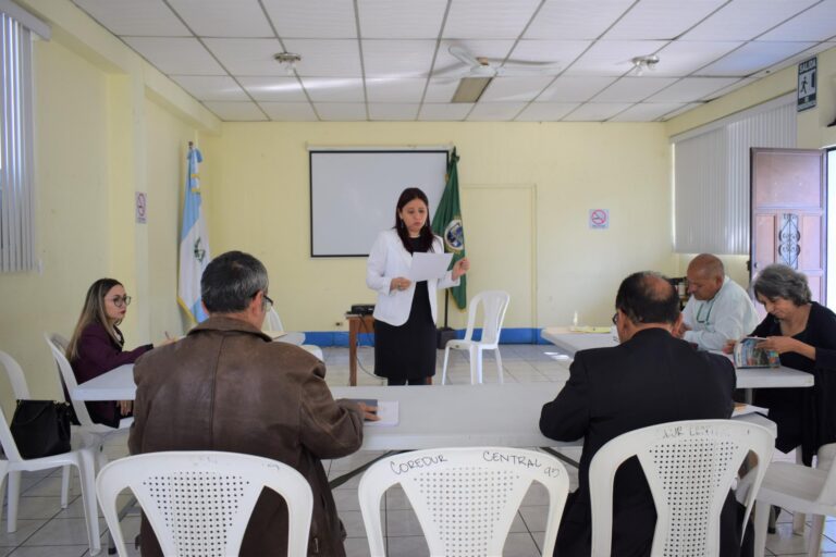 COMISIONES REGIONALES: DESCENTRALIZACIÓN Y ANÁLISIS DE PRESUPUESTO Y POLÍTICA FISCAL