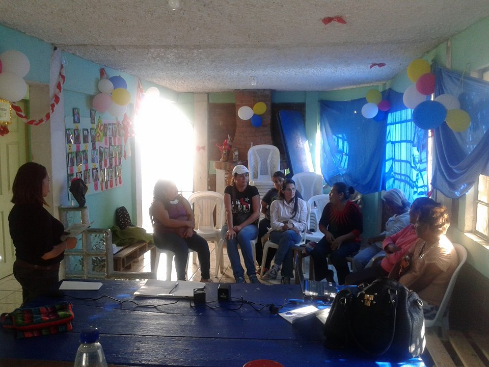 Capacitación a Grupo de Mujeres, Santa Lucia M.A. Sacatepéquez