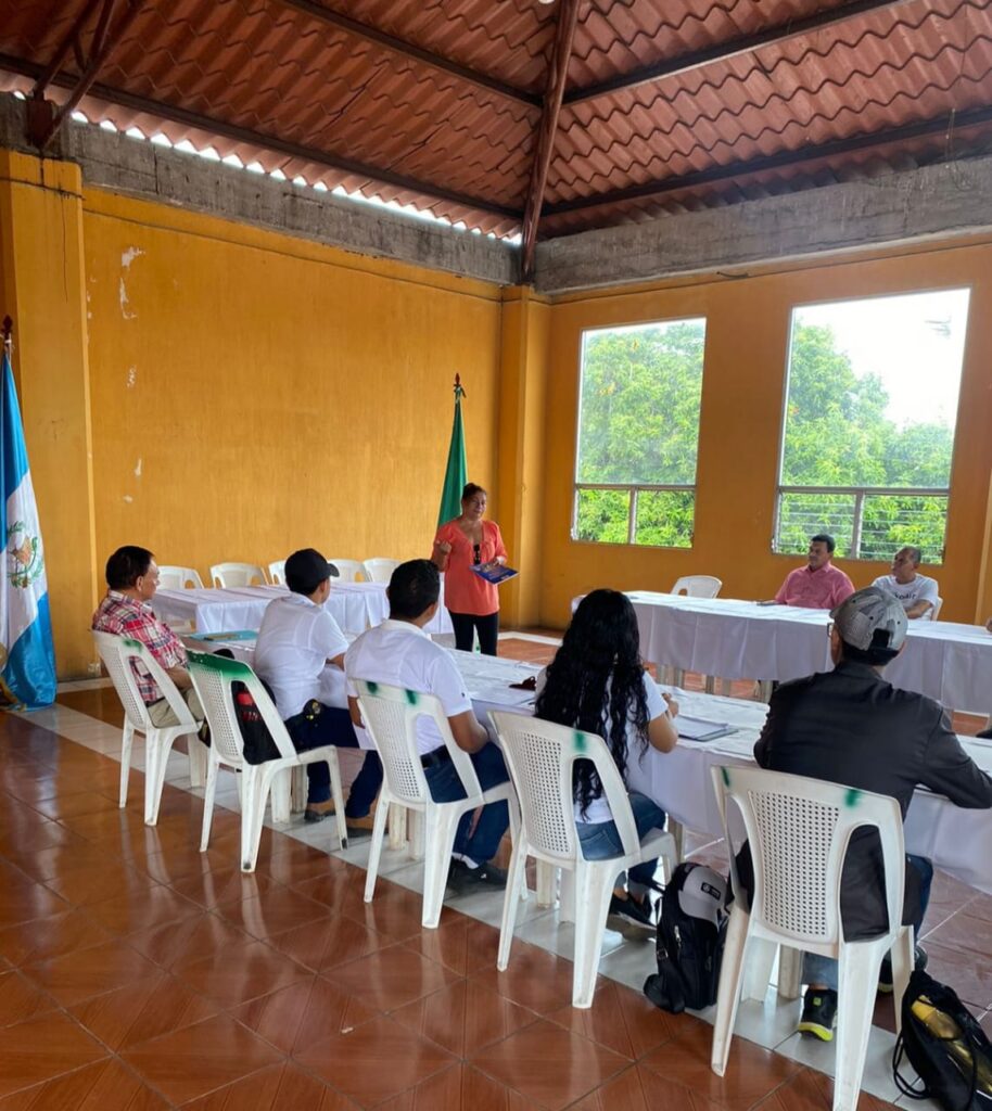 Capacitación a COCODE de la Democracia, Escuintla