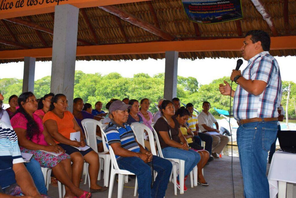 Capacitación a lideres Comunitarios de Sipacate, Escuintla