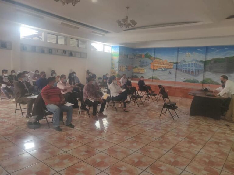 Capacitación sobre Plataforma COMUDE 2021, en el Departamento de Chimaltenango
