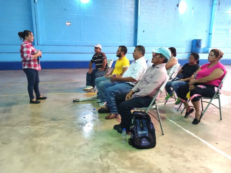 Capacitación sobre la Ley de Consejos de Desarrollo a COCODE de San Vicente Pacaya, Escuintla