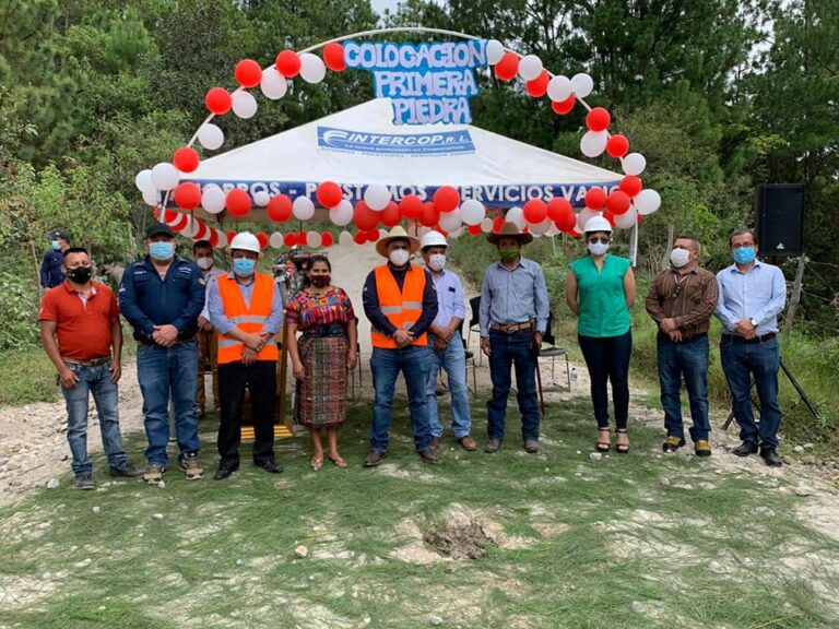 Colocación de primera Piedra