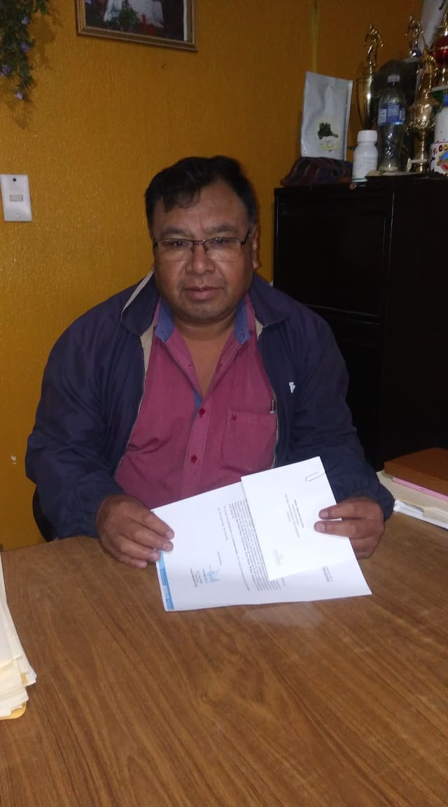 ENTREGA DE INVITACIÓN AL PRIMER CONGRESO NACIONAL DE DESCENTRALIZACIÓN