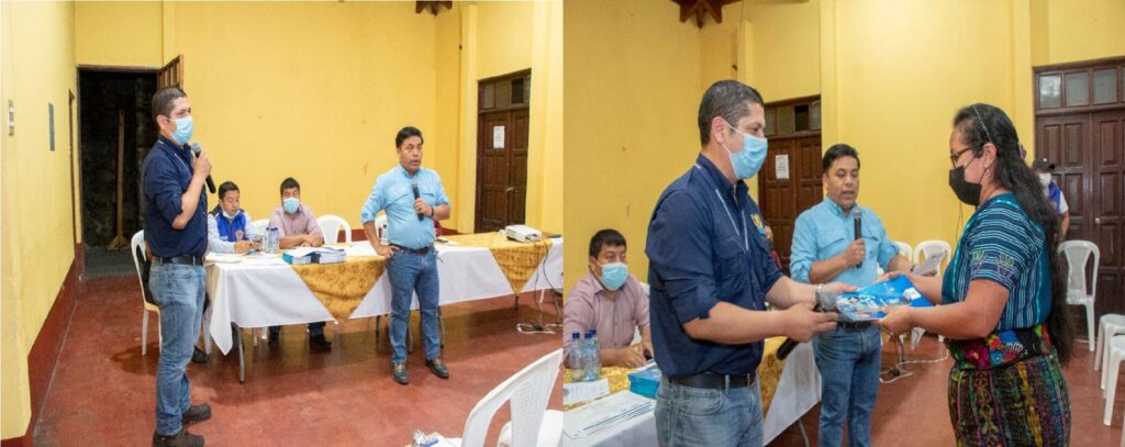 Entrega de Diplomas por culminar módulos de Capacitación