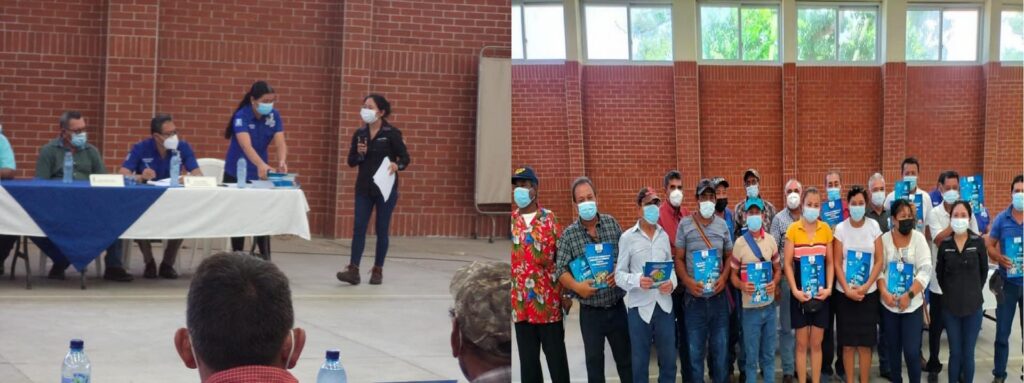 Entrega de ejemplares popularizados de la Ley de Consejos de Desarrollo y Normativo para la Descentralización