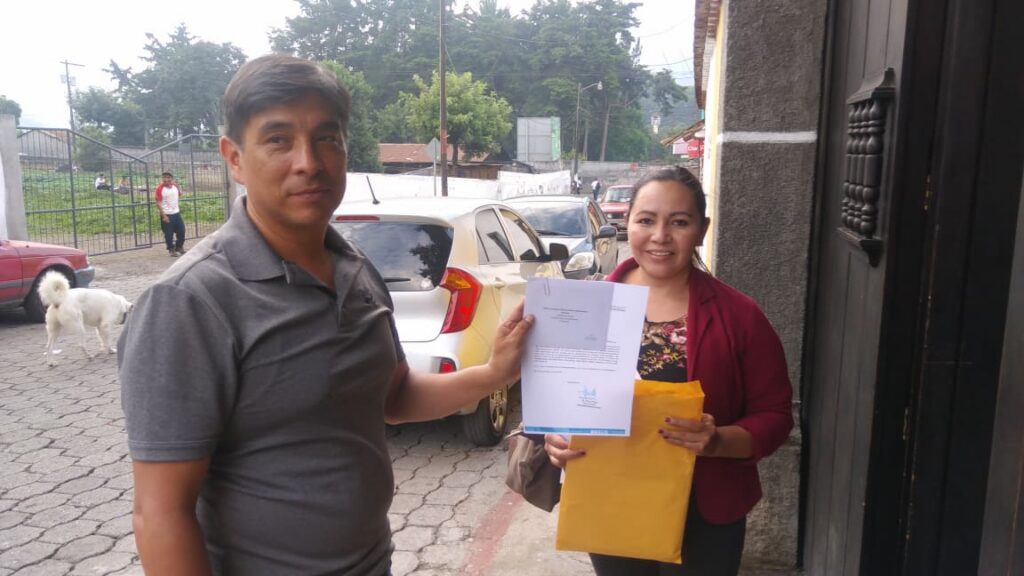 ENTREGA INVITACIÓN AL PRIMER CONGRESO NACIONAL DE DESCENTRALIZACIÓN