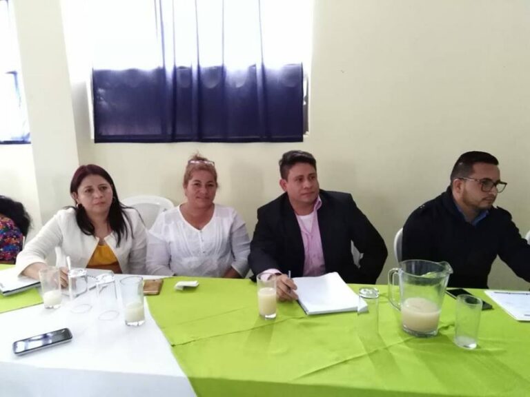 OBSERVADORES EN ELECCIÓN DE ORGANIZACIONES DE MUJERES, ANTE CODEDE SACATEPÉQUEZ