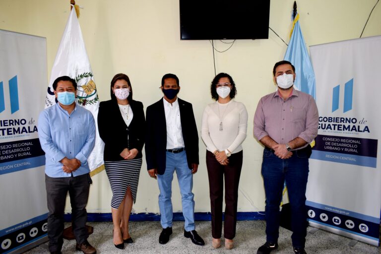 Reunión con Directores Ejecutivos de la Región Central