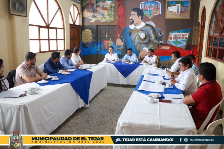 Reunión de Trabajo junto a distintas Autoridades de Chimaltenango