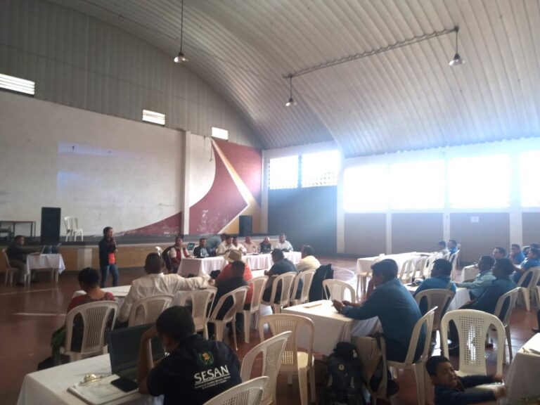 Reunión del COMUDE  del municipio de San José Poaquil en el departamento de Chimaltenango