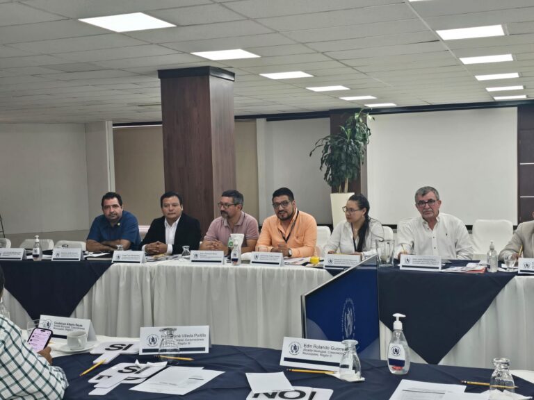 Reunión de la Comisión de Análisis de Presupuesto y Política Fiscal del Consejo Nacional de Desarrollo Urbano y Rural CONADUR
