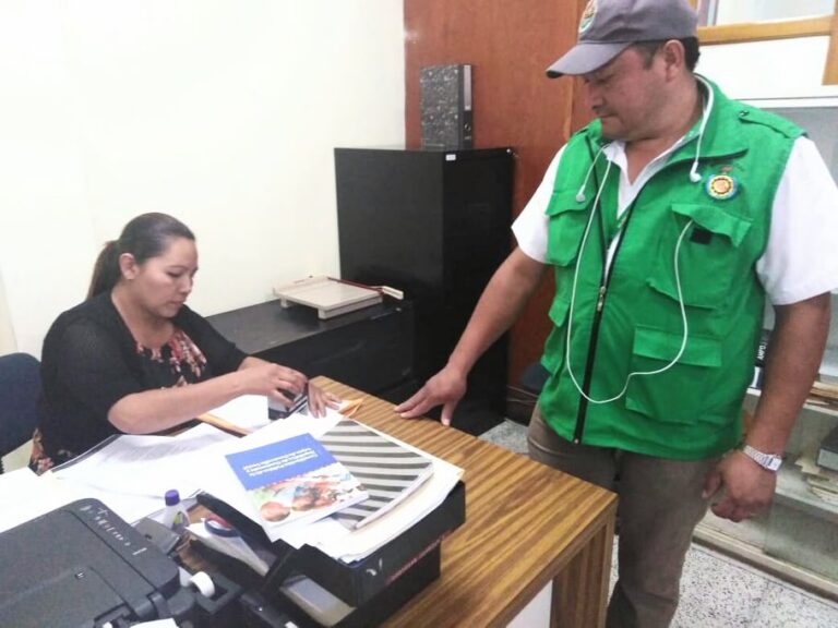 SACATEPÉQUEZ, ENTREGA DE DOCUMENTOS SOLICITADOS