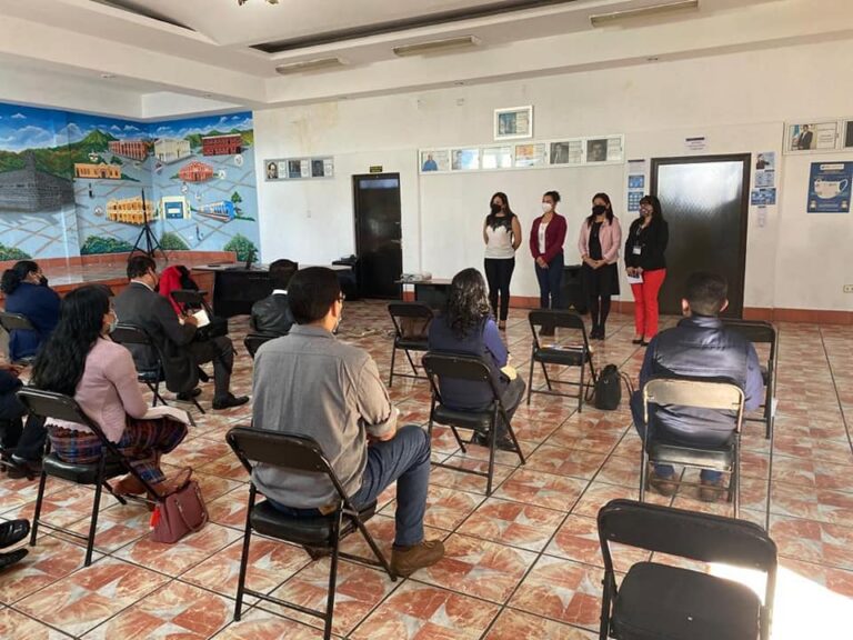 Taller sobre nueva plataforma Discode